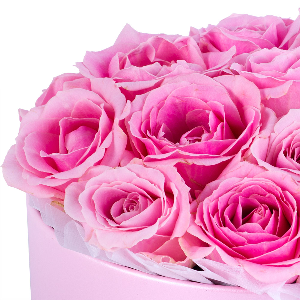 Букет из 19 розовых роз premium в розовой шляпной коробке