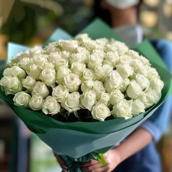 101 белая роза 40 см.