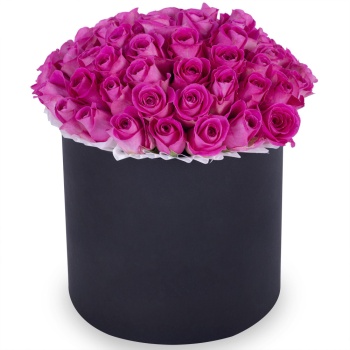 Букет из 51 розовой розы в черной шляпной коробке