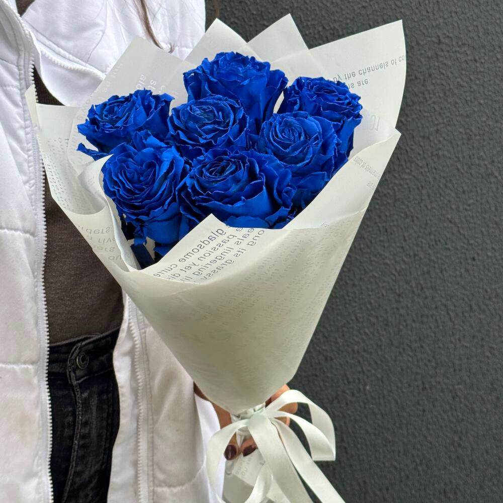 Букет из 7 синих роз Эквадор