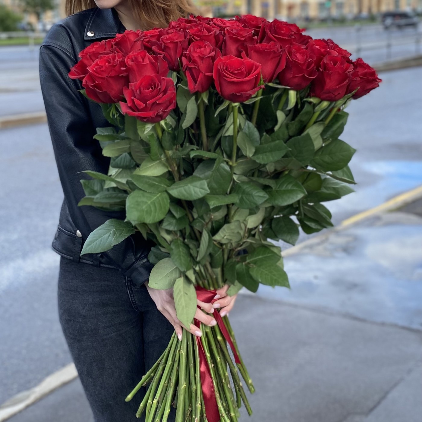 51 красная роза Premium 80 см.