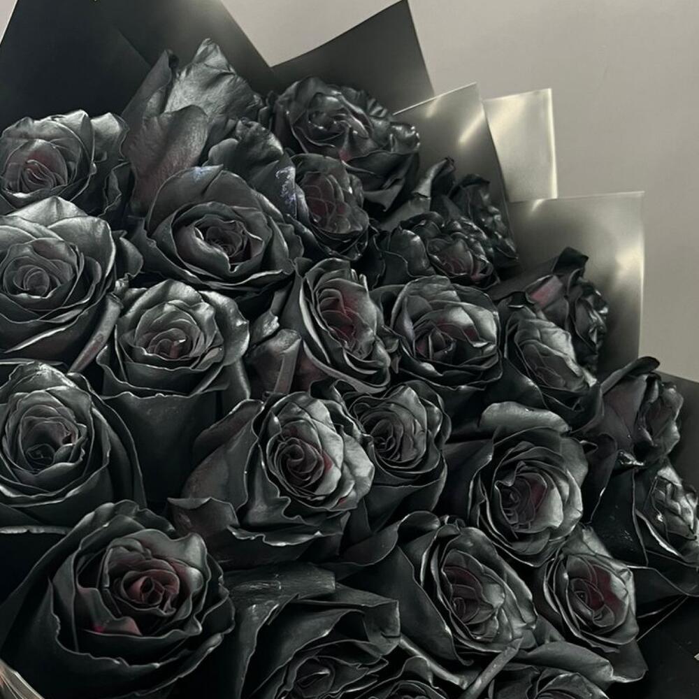 Букет из 23 чёрных роз Эквадор
