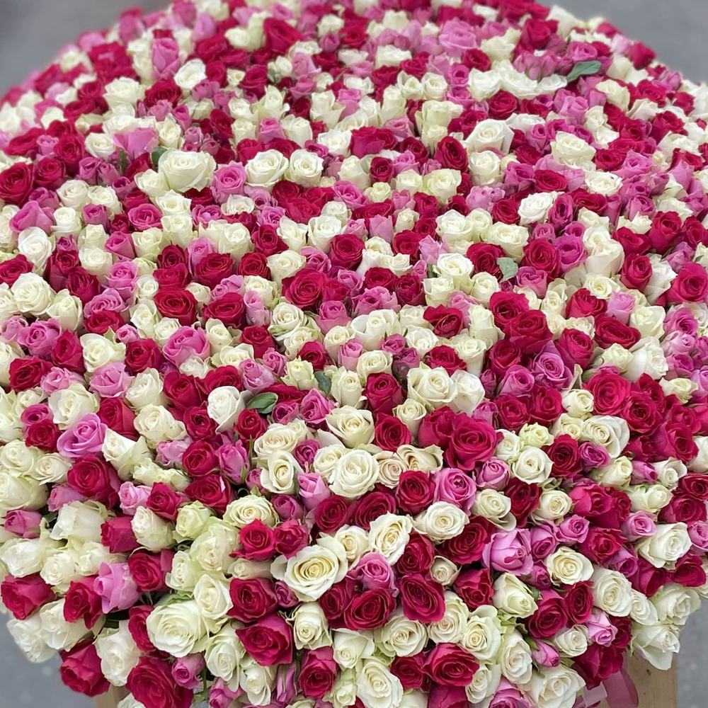 Шикарная корзина из 1001 розы