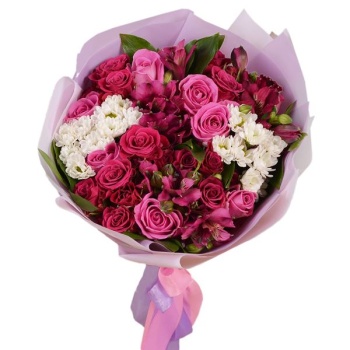 Букет из альстромерий, рускуса и роз